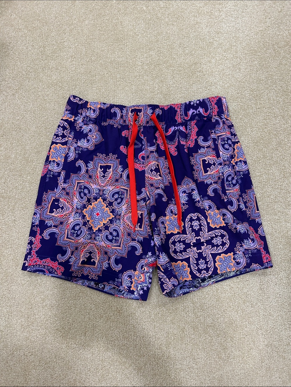 New Robert Graham Men's purple Paisley Swim Trunks with Red Drawstring